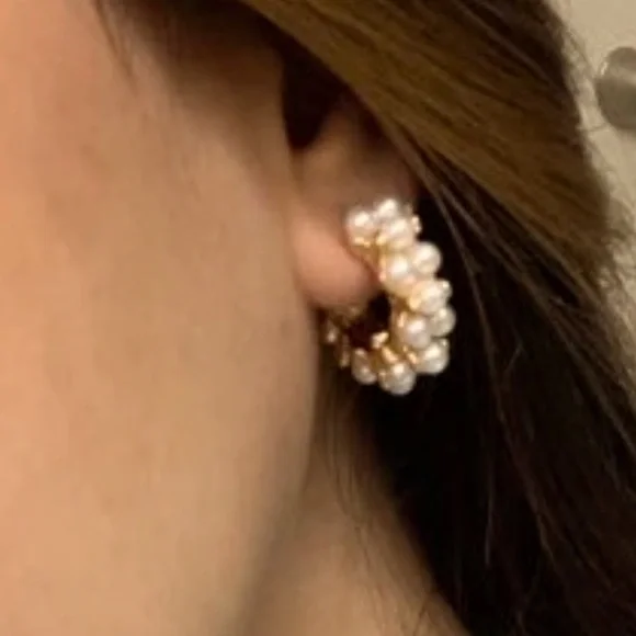 Faux Cluster Pearl Hoop - Picture 7 of 7